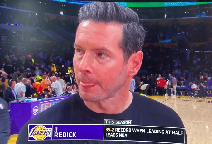 OD体育-雷迪克半场发言：这是季后赛前的热身赛，希望他们保持专注